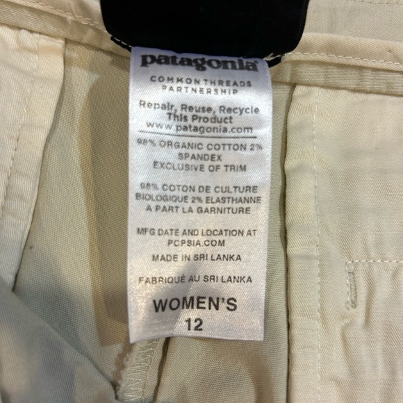Patagonia women’s shorts perfect for summer weekend. - Picture 7 of 8
